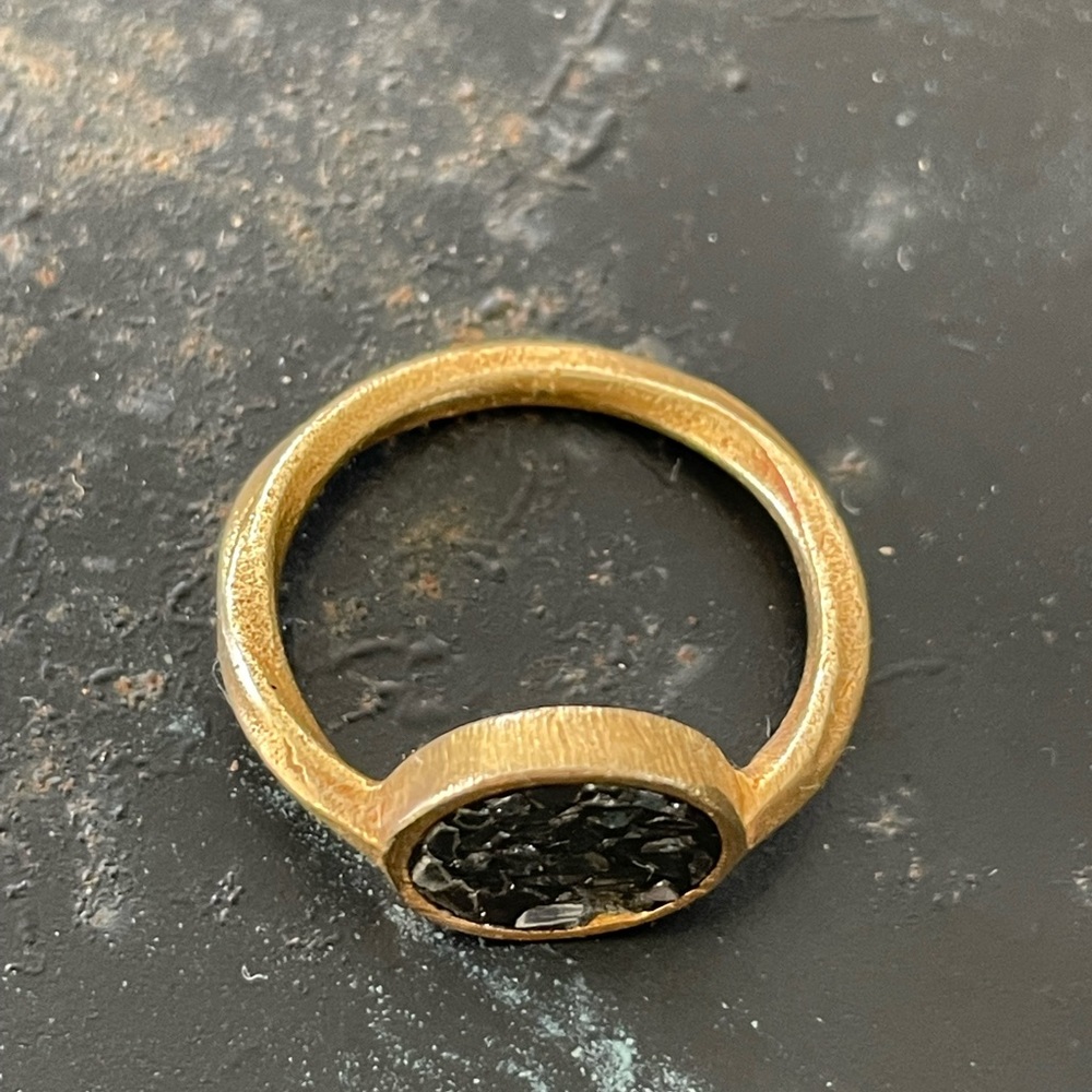 Ancient Style Ring - image 6